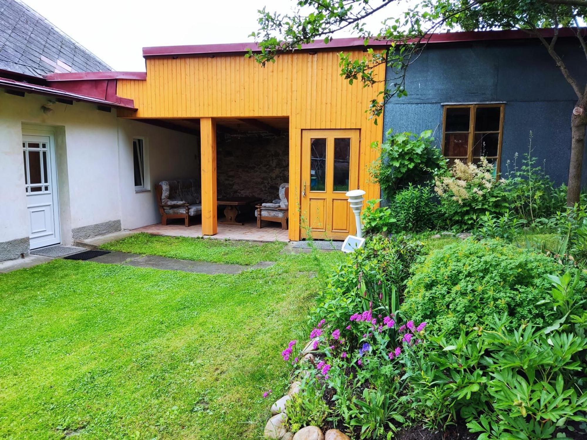 Apartman Utvina Esterno foto