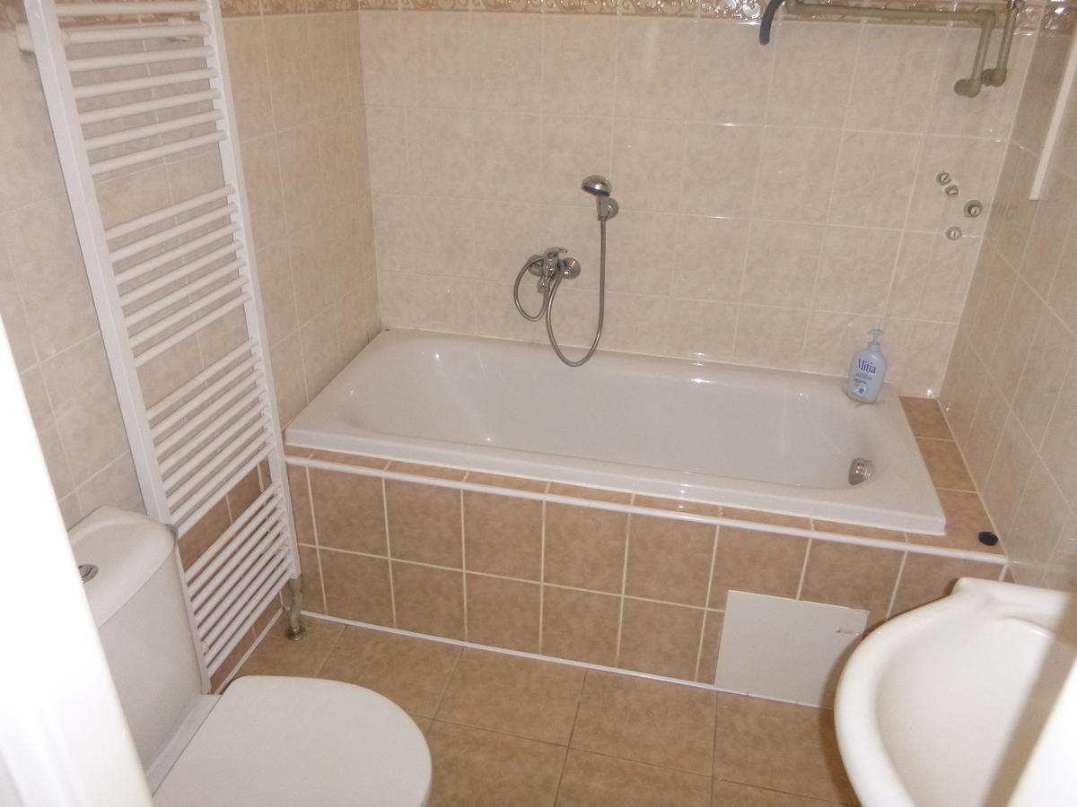 Apartman Utvina Esterno foto
